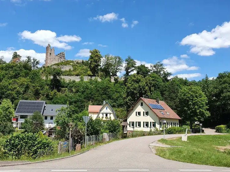 Burg Weiberzahn, Bärenburg, Germany